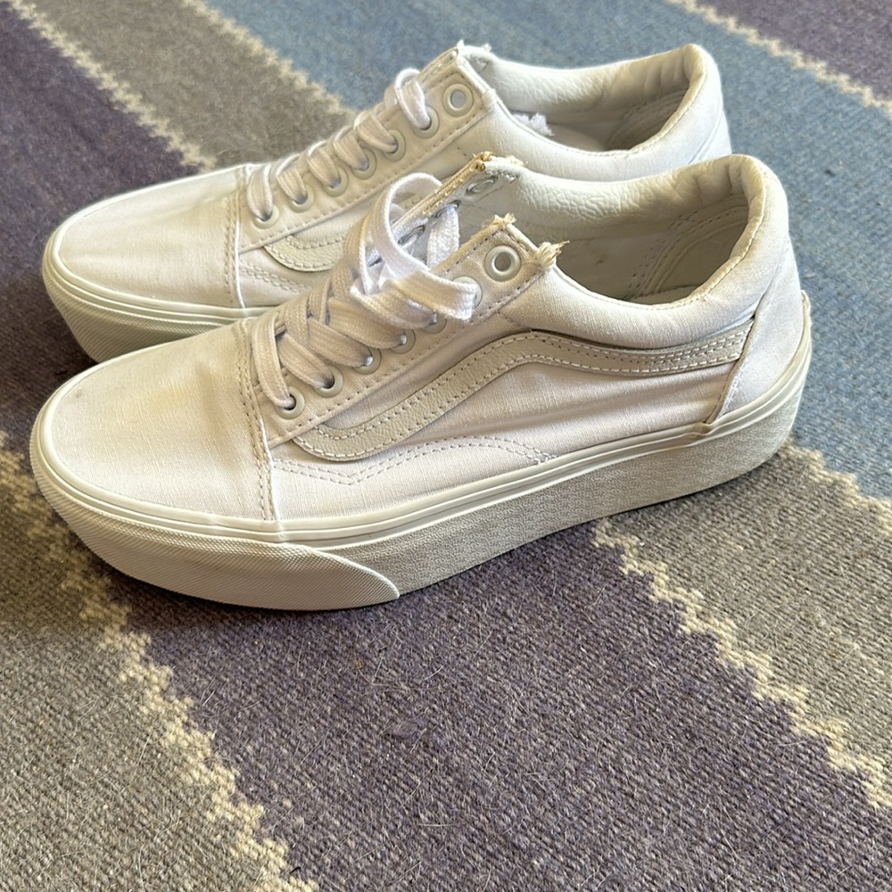 Vans Platform - image 2